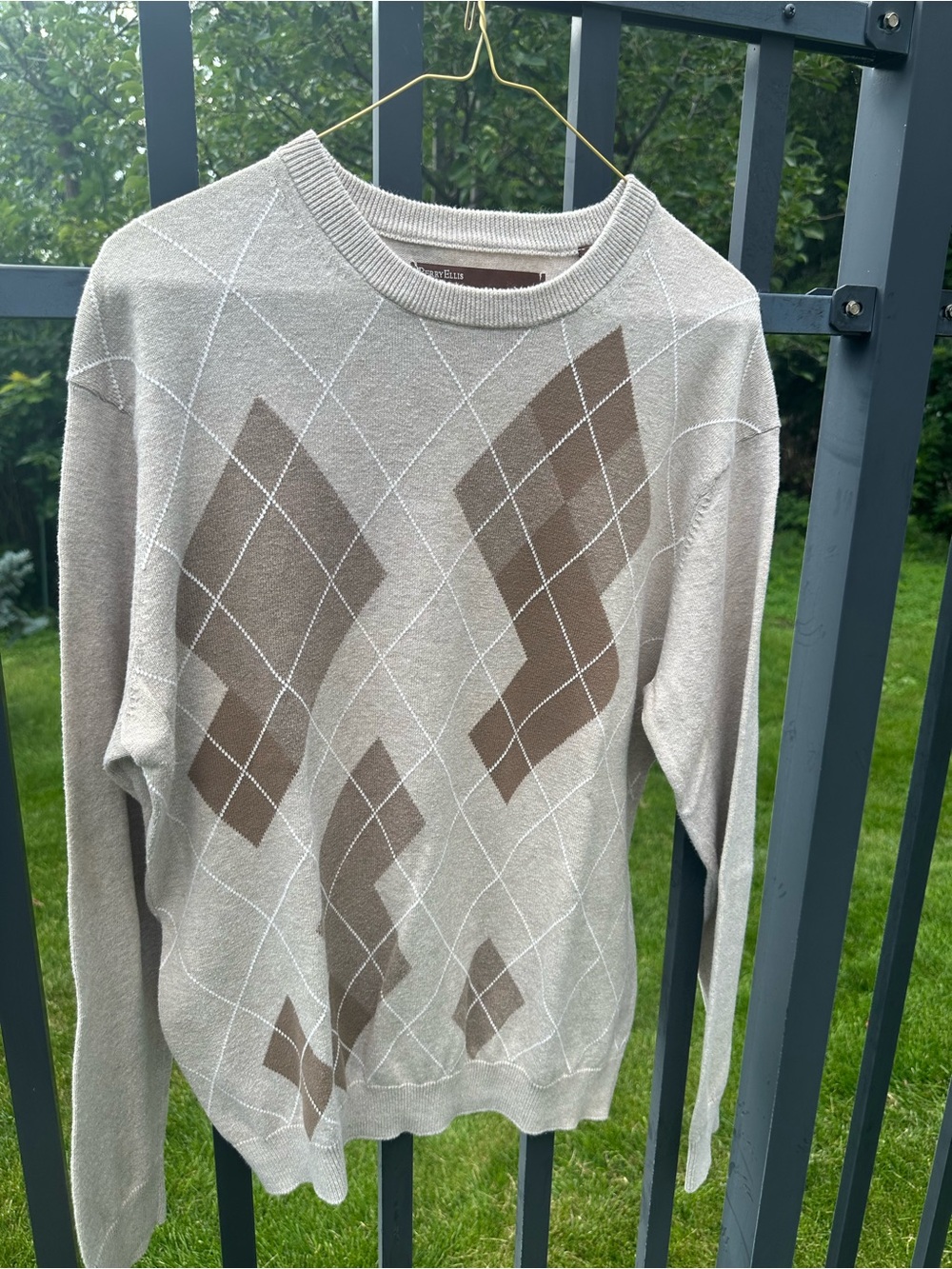 Perry Ellis Cream Argyle Crewneck Sweater with Brown Accents